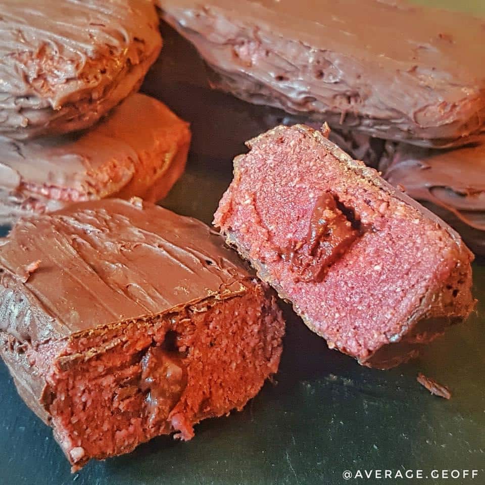 test Time 4 Red Velvet Molten Middle Protein Bars