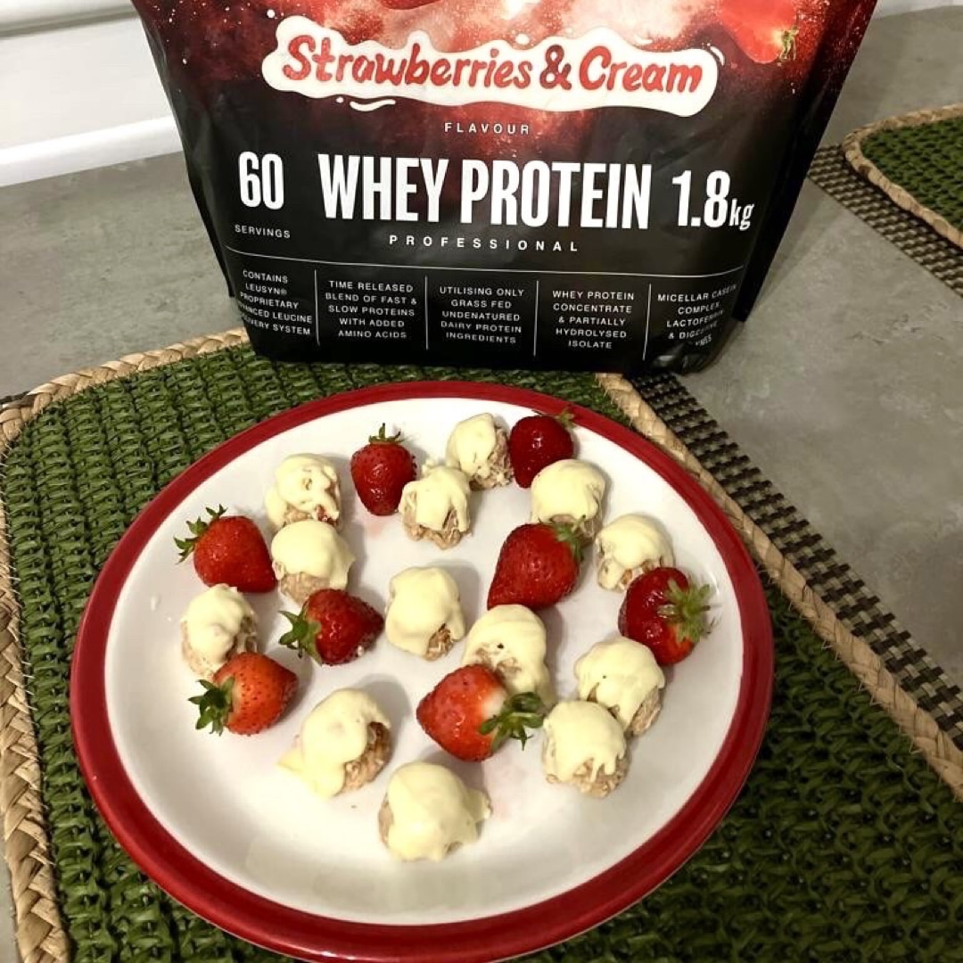 test Time 4 Strawberry High Protein Bites